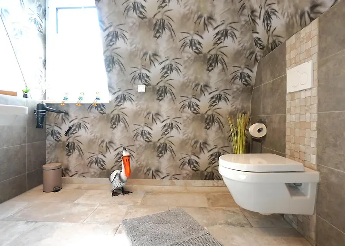 Lägenhet Bernstein & Breakfast 12 *